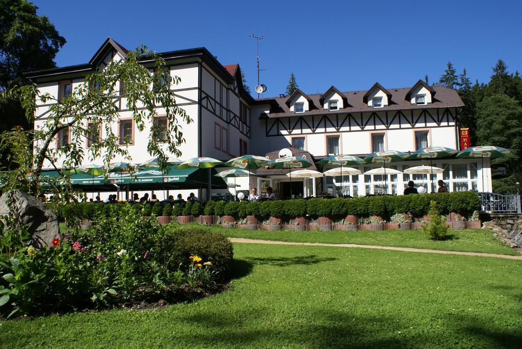 Spa & Wellness Hotel Harmonie Mariánské Lázně Extérieur photo